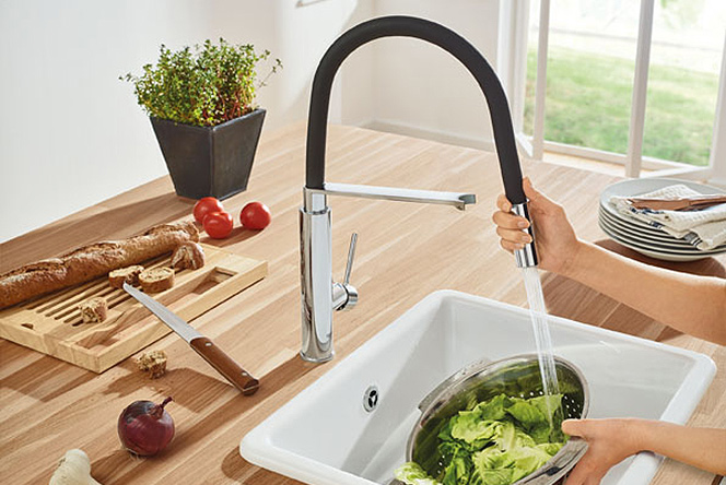 Купить Смеситель для кухни GROHE Minta, черный бархат — Официальный магазин GROHE